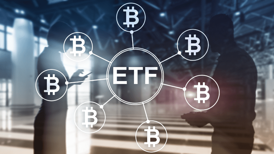 Цената на Bitcoin достига 35 хил. долара, а вълнението около ETF расте